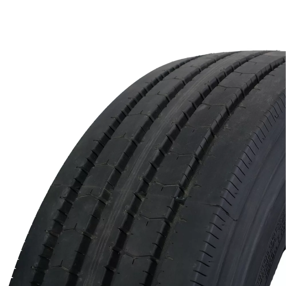 Грузовая шина 285/70 R19,5 Long March LM-216 18PR в Соликамске