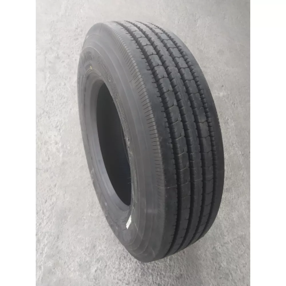 Грузовая шина 215/75 R17,5 Long March LM-216 16PR в Соликамске