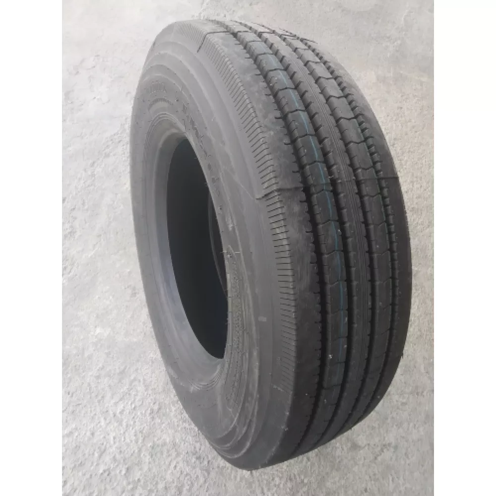 Грузовая шина 235/75 R17,5 Long March LM-216 18PR в Соликамске