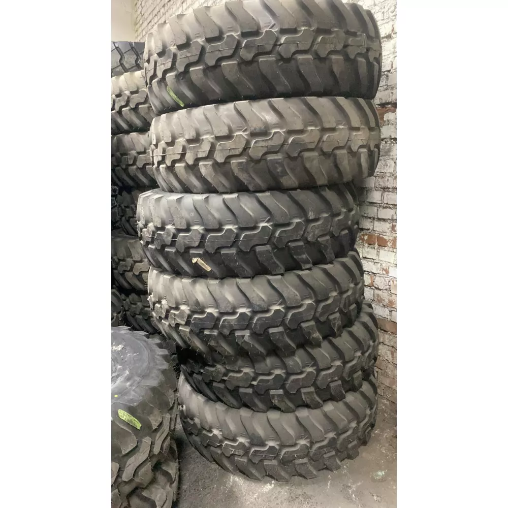 Спецшина 405/70/24 Dunlop sp t9  в Соликамске